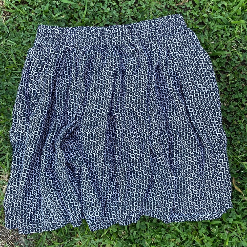 Brandy Melville Floral Skirt